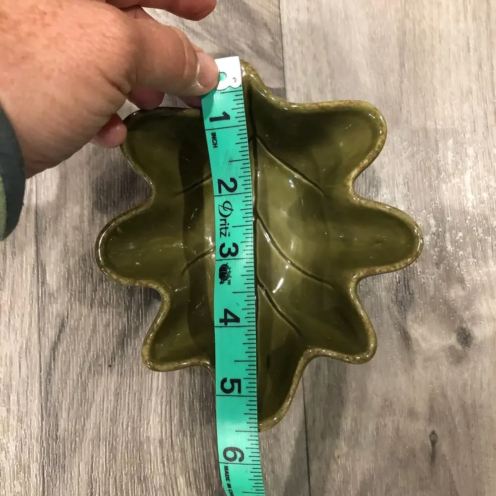 Grasslands Road Leaf Bowl‎ Unisex OS Green Excellent Ceramic Oak Leaf 468277